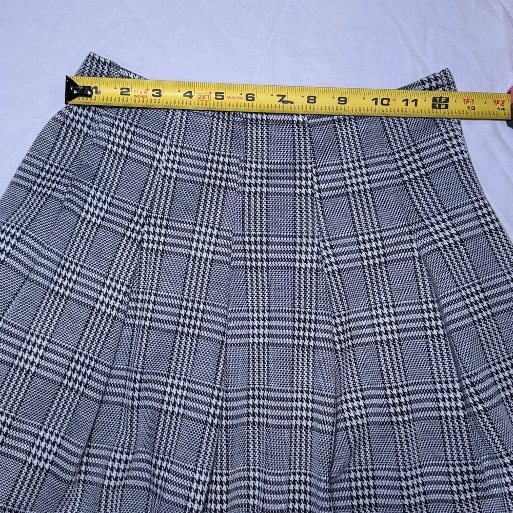 Altar’d State Pleated Mini Plaid Skirt Size Small NWOT